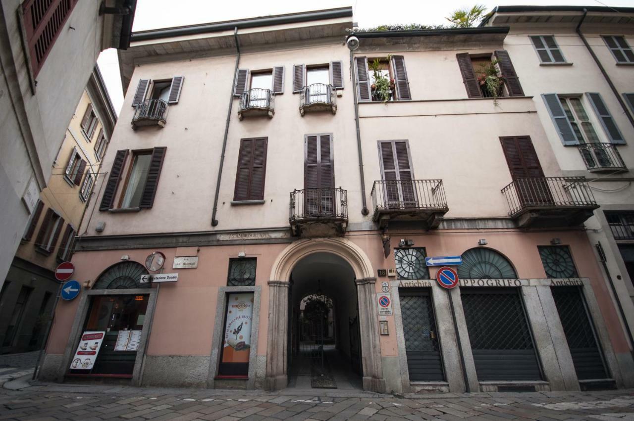 Fancy Blue Duomo Duplex Apartement 米兰 外观 照片