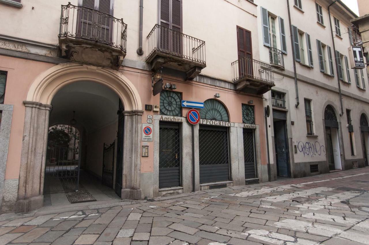 Fancy Blue Duomo Duplex Apartement 米兰 外观 照片